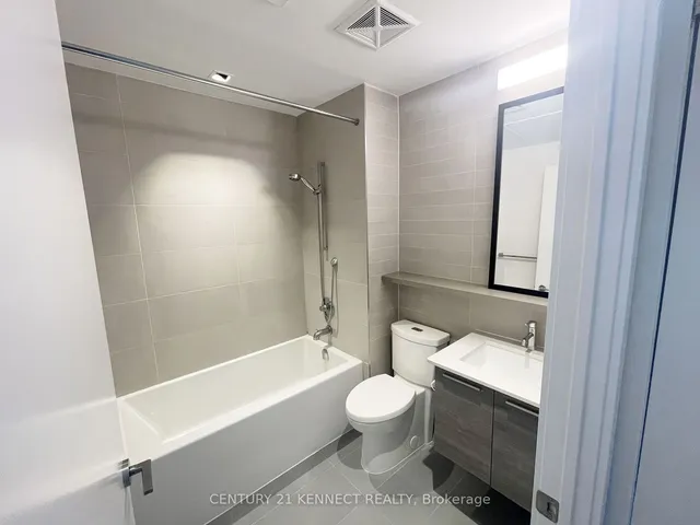 Additional image 9 of 501 Adelaide St Unit 1209