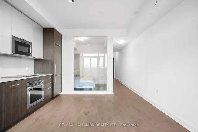 Additional image 11 of 330 Richmond St Unit 2207