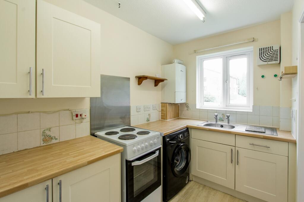 Additional image 4 of Trellech Court, Yeovil