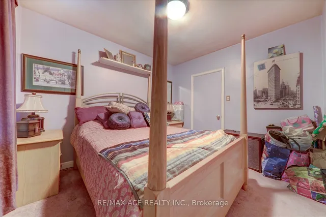 Additional image 16 of 31 Crosland Dr