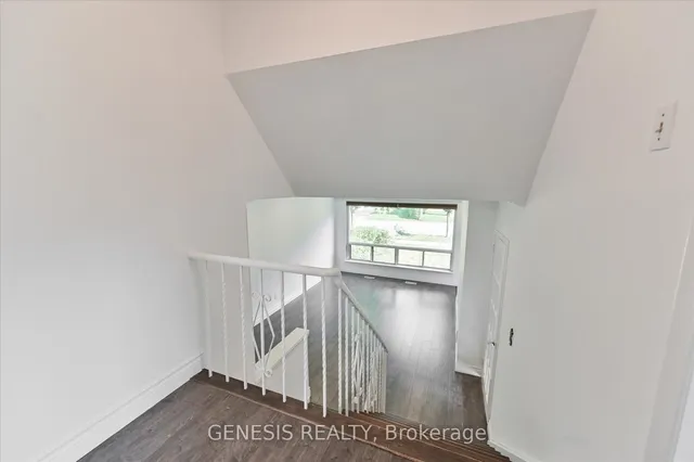 Additional image 16 of 33 Holcolm Rd