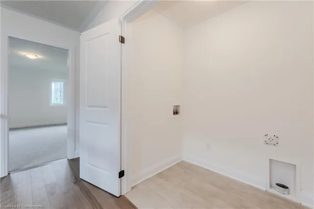 Additional image 19 of 14 Carina St