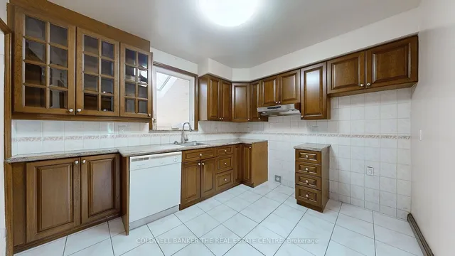 Additional image 8 of 261 Winona Dr