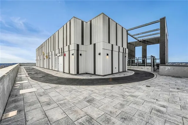 Additional image 35 of 55 Duke St Unit 502