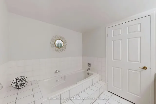 Additional image 20 of 4725 SHEPPARD Ave Unit 209