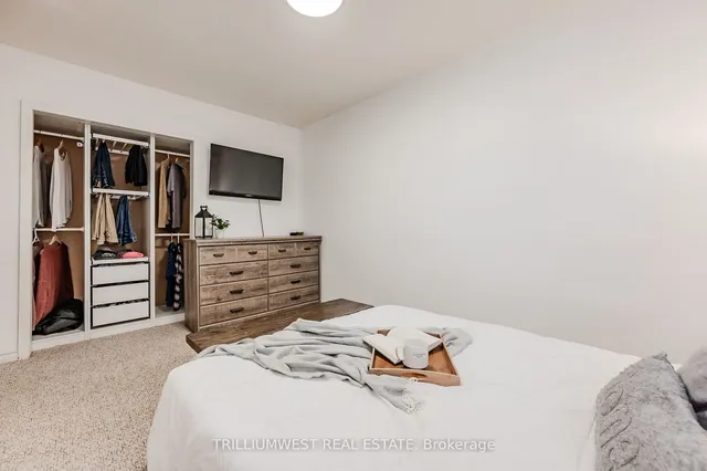 Additional image 20 of 283 Spadina Rd