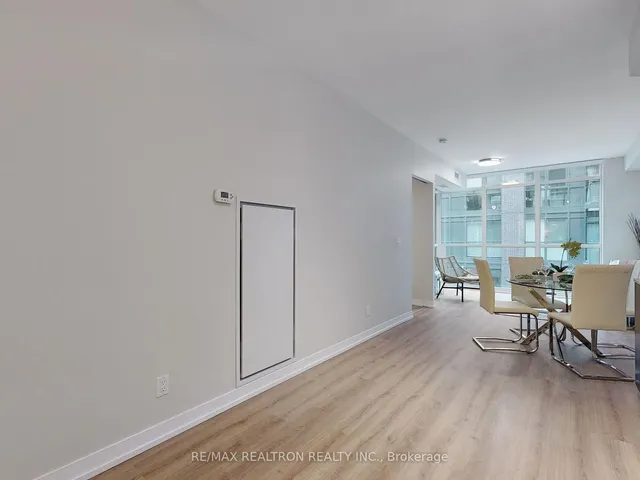 Additional image 15 of 36 Howard Park Ave Unit 302