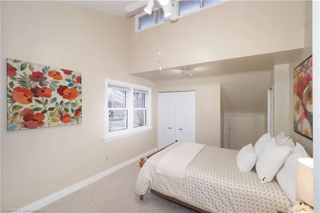 Additional image 33 of 69 Woodward Ave