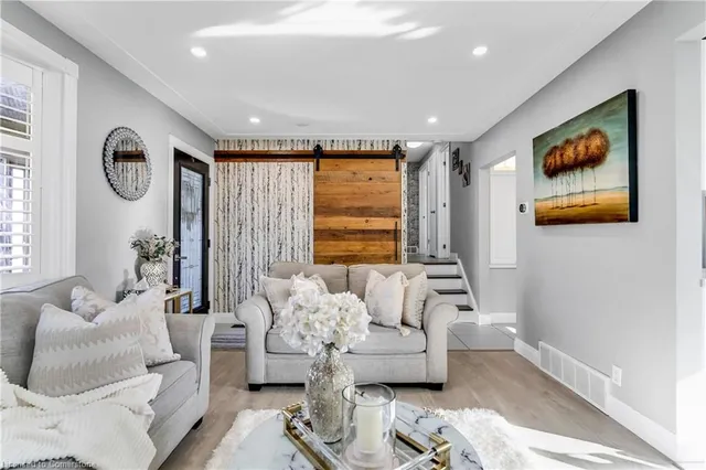 Additional image 13 of 63 Gibson Dr