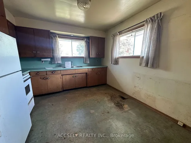 Additional image 9 of 227 Dixon St