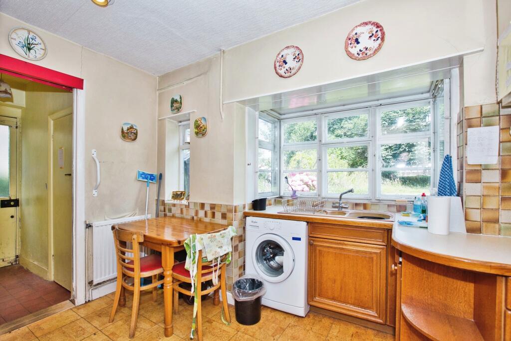 Additional image 6 of Ilchester Road, Yeovil, BA21