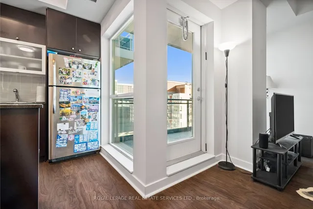 Additional image 18 of 100 Western Battery Rd Unit LPH10