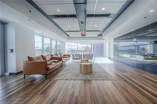 Additional image 27 of 60 Frederick St St Unit 1102