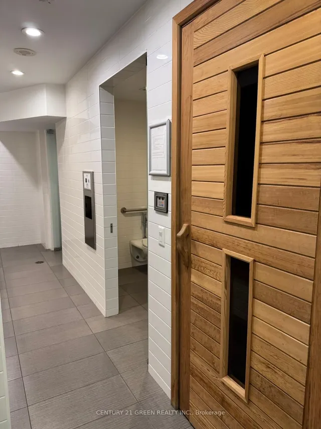 Additional image 14 of 169 Fort York Blvd Unit 920