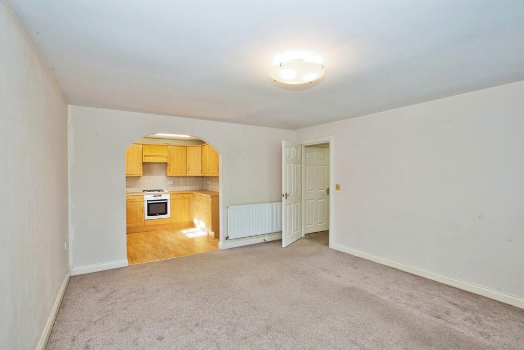 Additional image 13 of Merevale Way, Yeovil