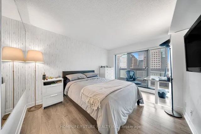 Additional image 6 of 10 Yonge St Unit 1603
