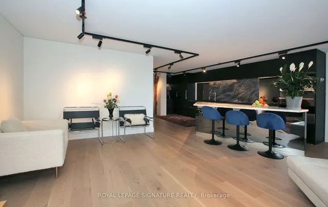 Additional image 5 of 1 Concorde Pl Unit 703