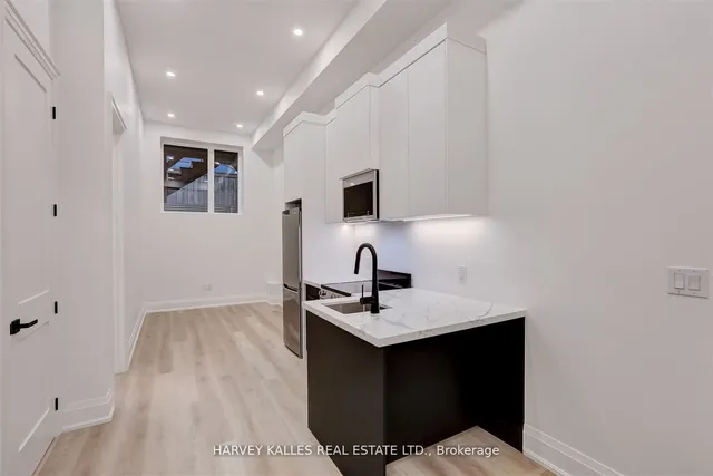 Additional image 39 of 7B Bracebridge Ave