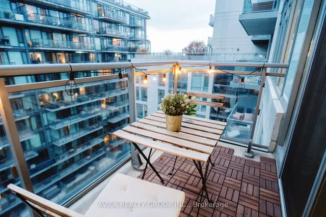 Additional image 11 of 525 Adelaide St Unit 1832