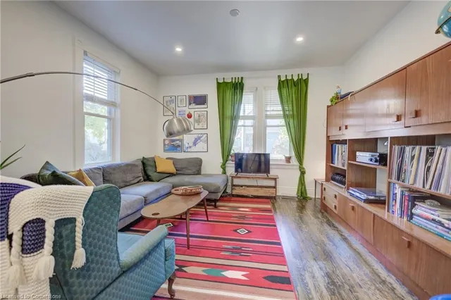 Additional image 14 of 52 Henry St