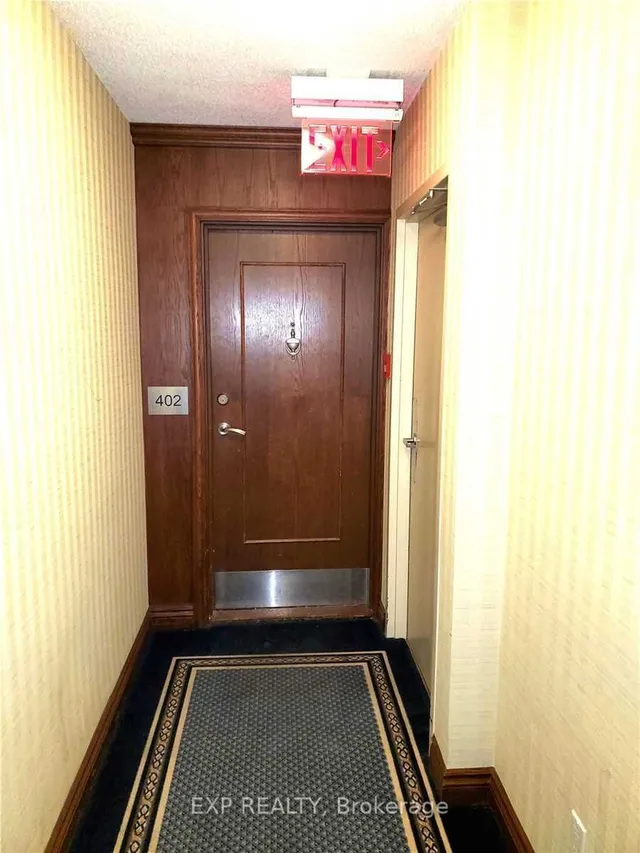 Additional image 7 of 980 Broadview Ave Unit 402