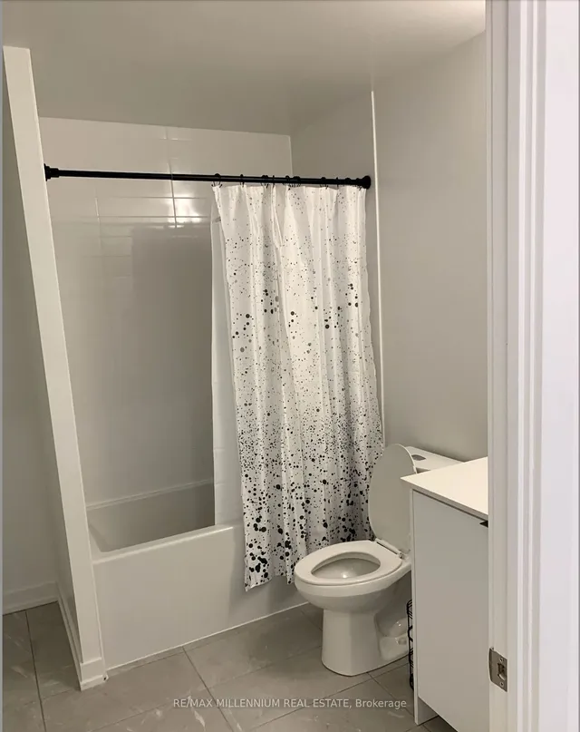 Additional image 9 of 55 Duke St Unit 233