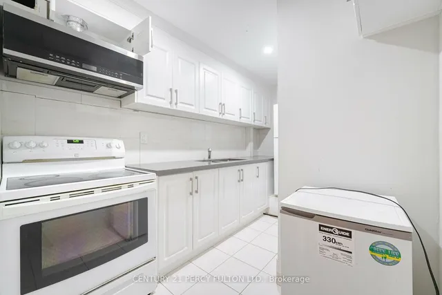 Additional image 26 of 206 Finch Ave