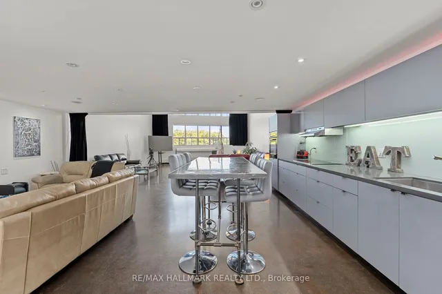 Additional image 9 of 1173 Dundas St Unit 226