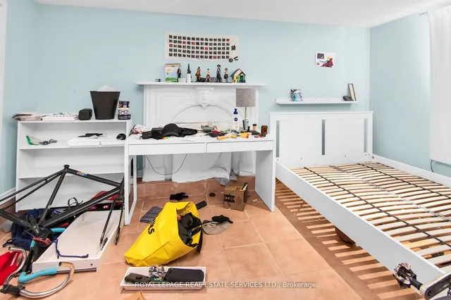 Additional image 34 of 575 Huron St