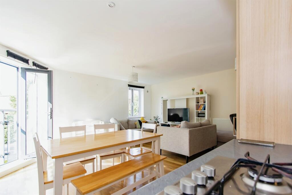 Additional image 9 of Queensway Place, Yeovil