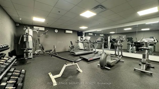 Additional image 38 of 60 Southport St Unit 724