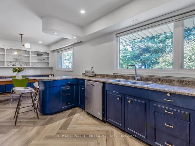 Additional image 15 of 62 Haliburton Ave