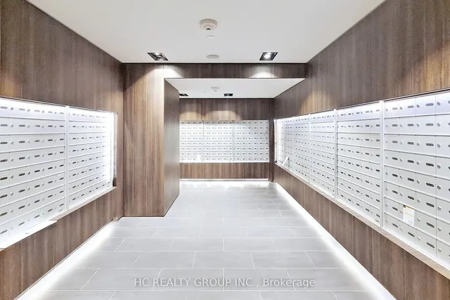 Additional image 30 of 1 Yorkville Ave Unit 2902