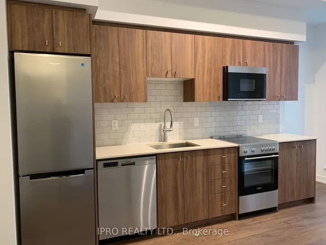 Additional image 4 of 15 Wellington St Unit 211