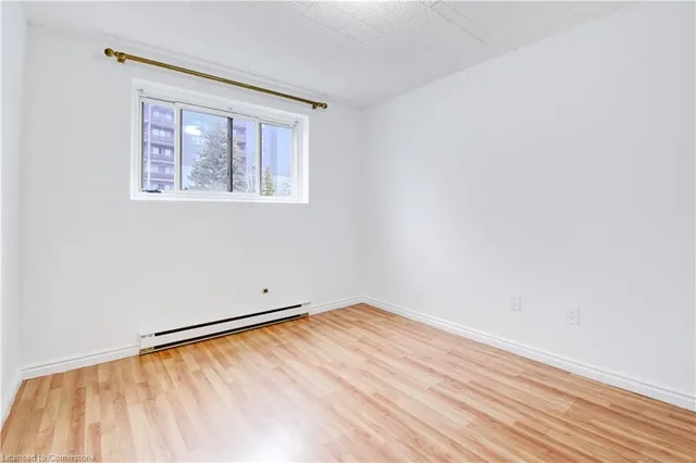 Additional image 35 of 71 Vanier Dr Unit 309