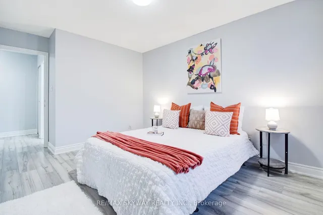 Additional image 25 of 445 Pioneer Dr Unit 5