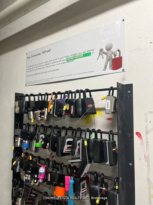 Additional image 9 of 560 Front St Unit 1004