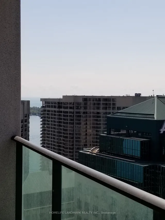 Additional image 2 of 33 Bay St Unit 3813