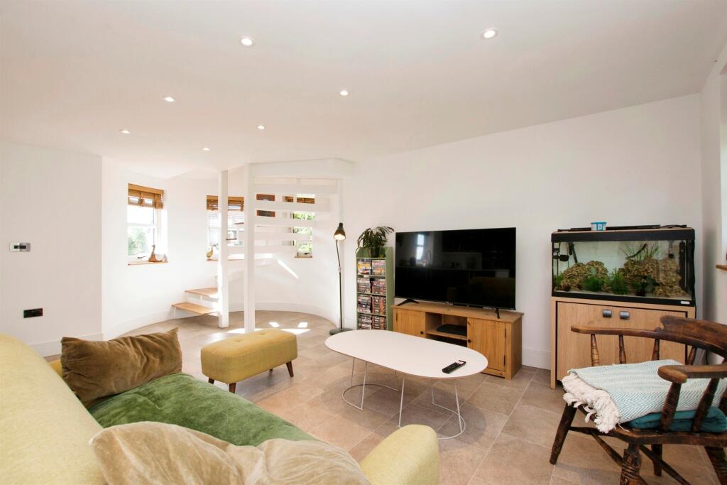 Additional image 4 of Castle Hill Lane, Mere, Warminster