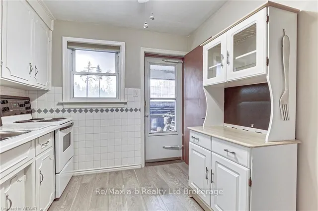 Additional image 28 of 476 Prospect Ave