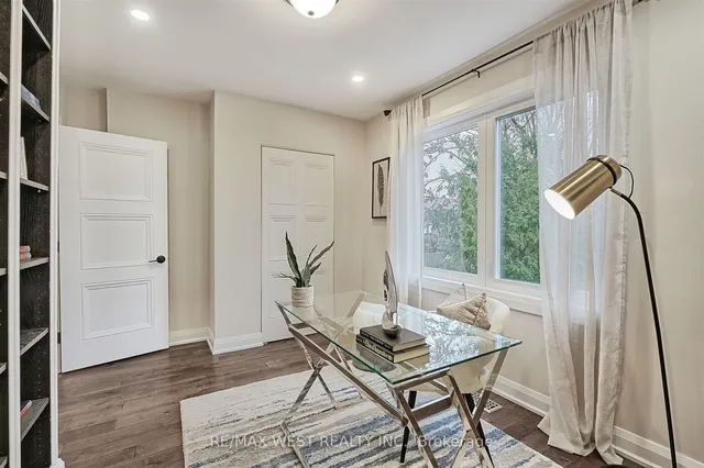 Additional image 28 of 427 Strathmore Blvd