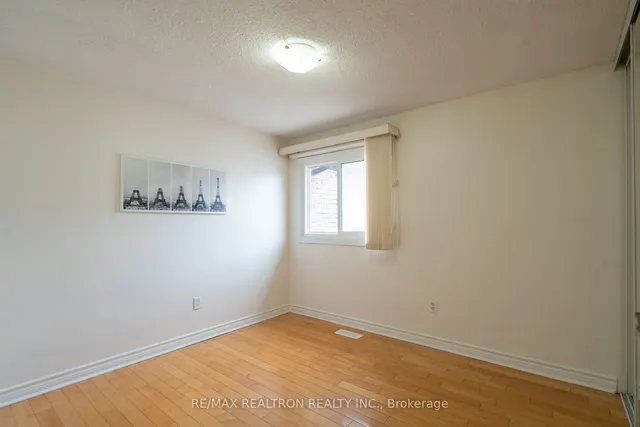 Additional image 21 of 2 Dailing Gate Unit 9