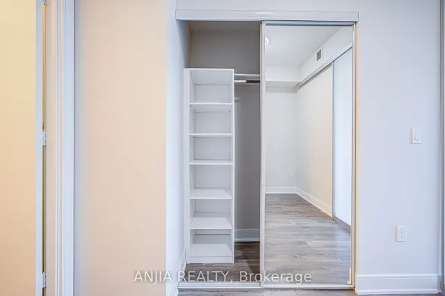 Additional image 24 of 89 McGill St Unit 1306