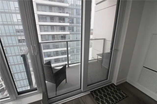 Additional image 12 of 5 Wellington St Unit 1502