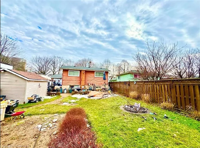 Additional image 22 of 196 Traynor Ave