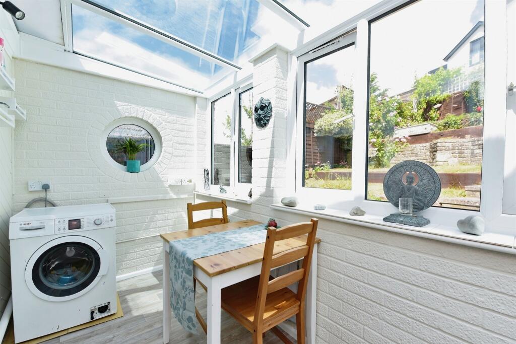 Additional image 6 of Thames Close, Warminster