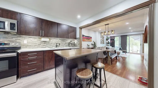 Additional image 10 of 431 Military Tr Unit 7