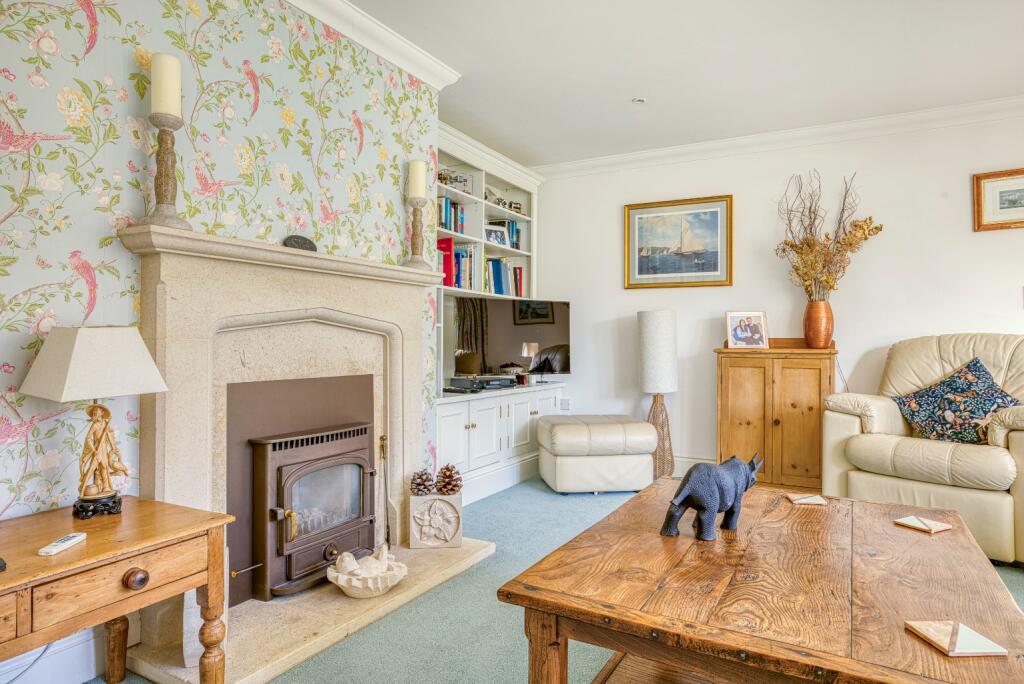 Additional image 7 of Maple House, 5 Ainstey Drive, Sparkford, Somerset, BA22 7JT