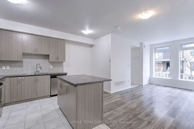 Additional image 19 of 11 Applewood Lane Unit 116