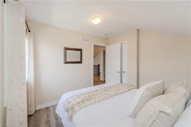 Additional image 23 of 205 Eden Oak Trail